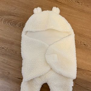 Bear blanket/ wrap newborn - 3 months